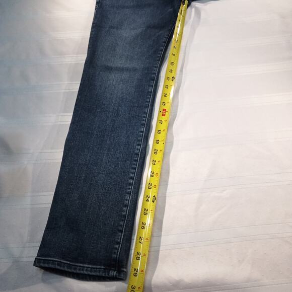 Express Women’s Slim Jeans 31x32 Medium Wash Stretch Denim Mid Rise Fit - Picture 3 of 9